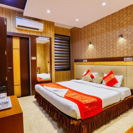 The Ashoka Hotel Indore Eksteriør bilde