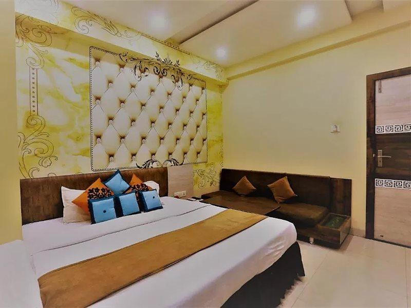 The Ashoka Hotel Indore Eksteriør bilde