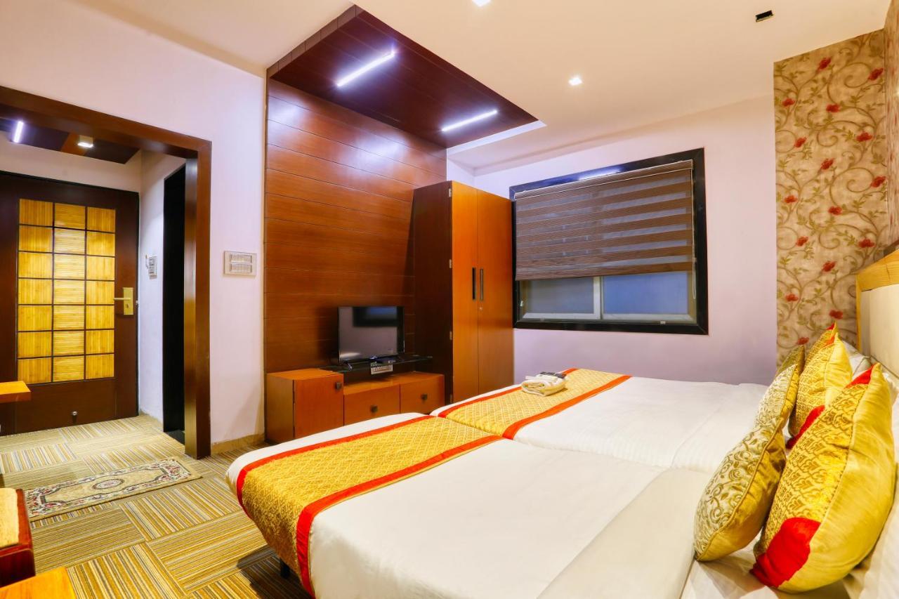 The Ashoka Hotel Indore Eksteriør bilde