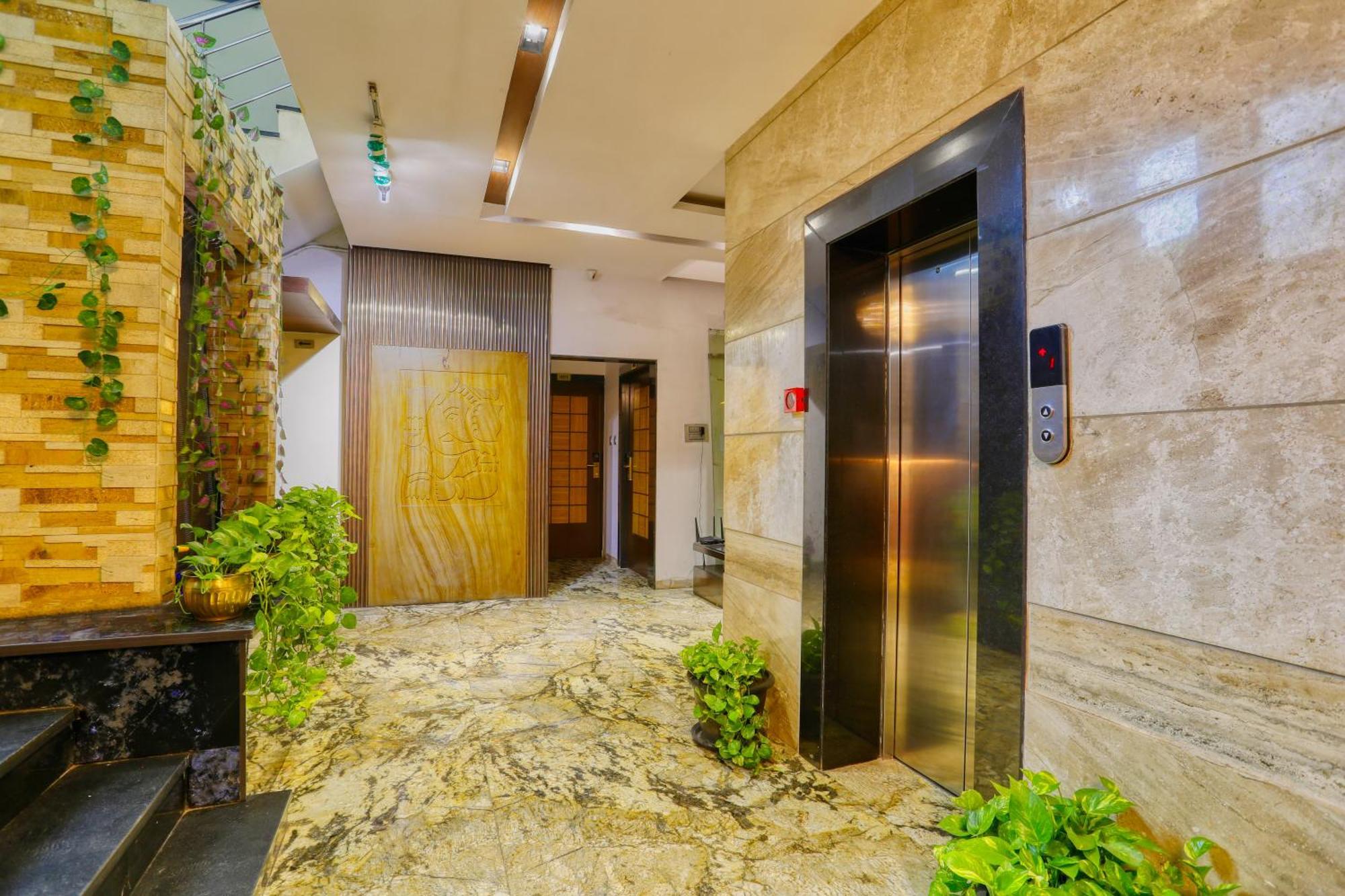 The Ashoka Hotel Indore Eksteriør bilde