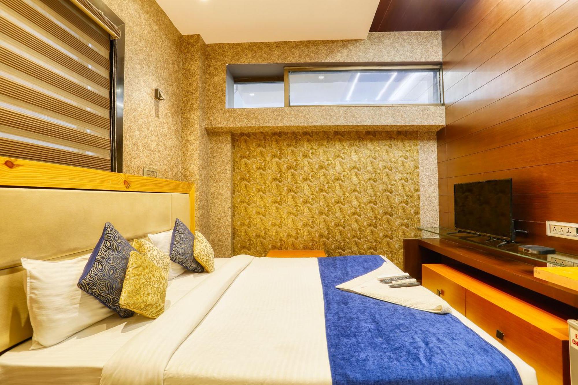 The Ashoka Hotel Indore Eksteriør bilde