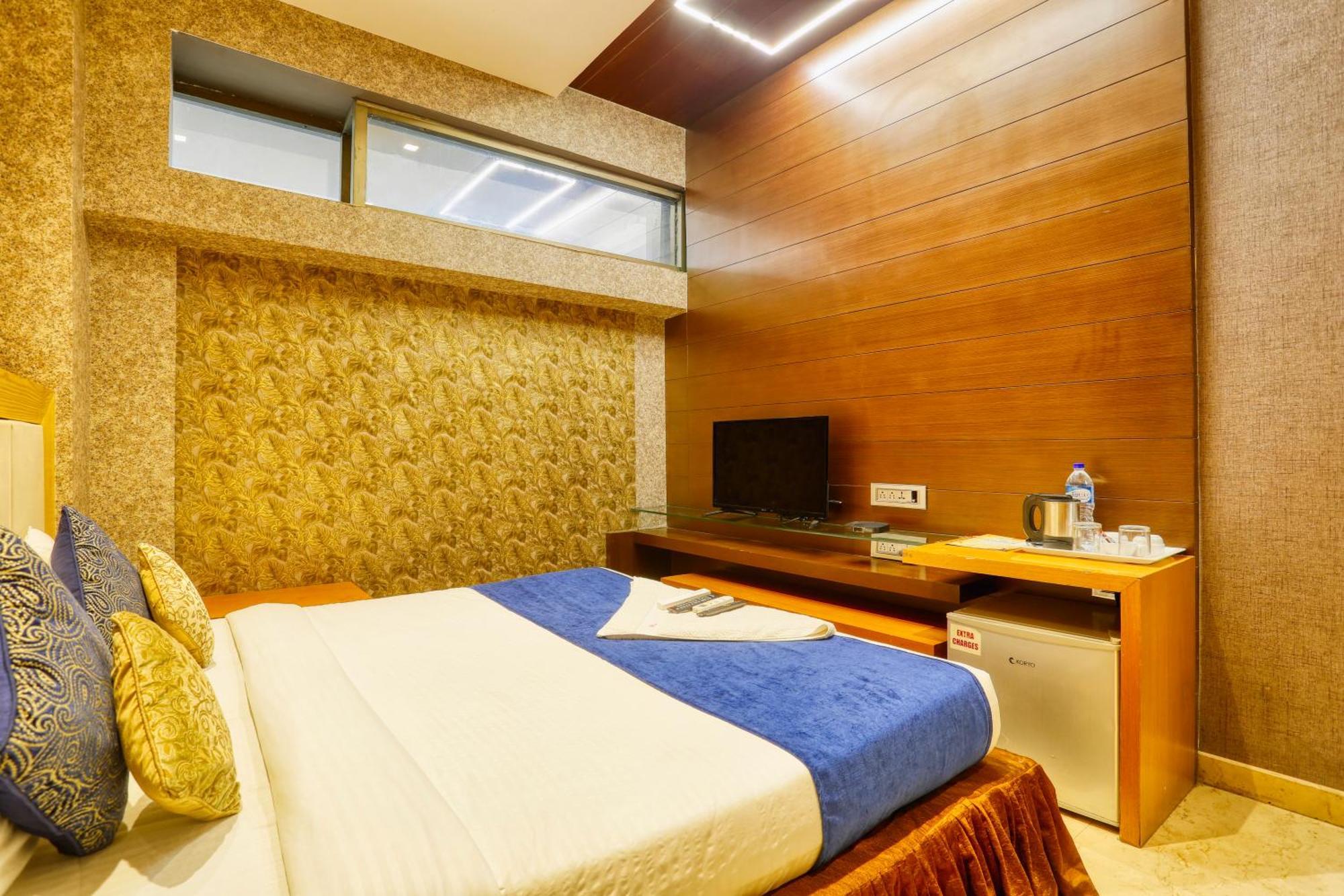 The Ashoka Hotel Indore Eksteriør bilde