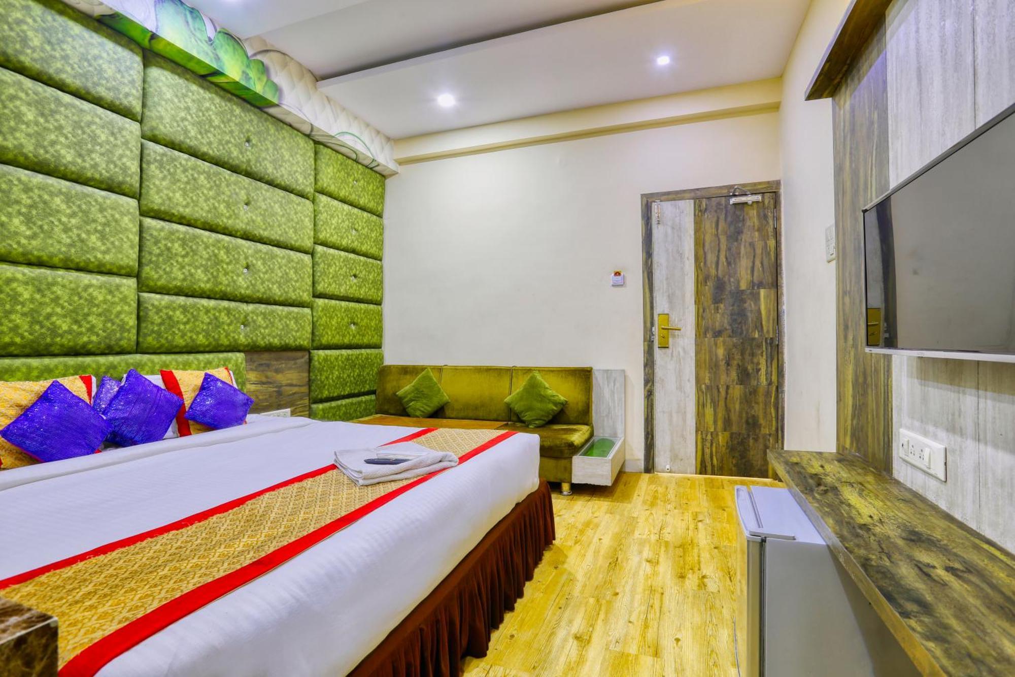 The Ashoka Hotel Indore Eksteriør bilde