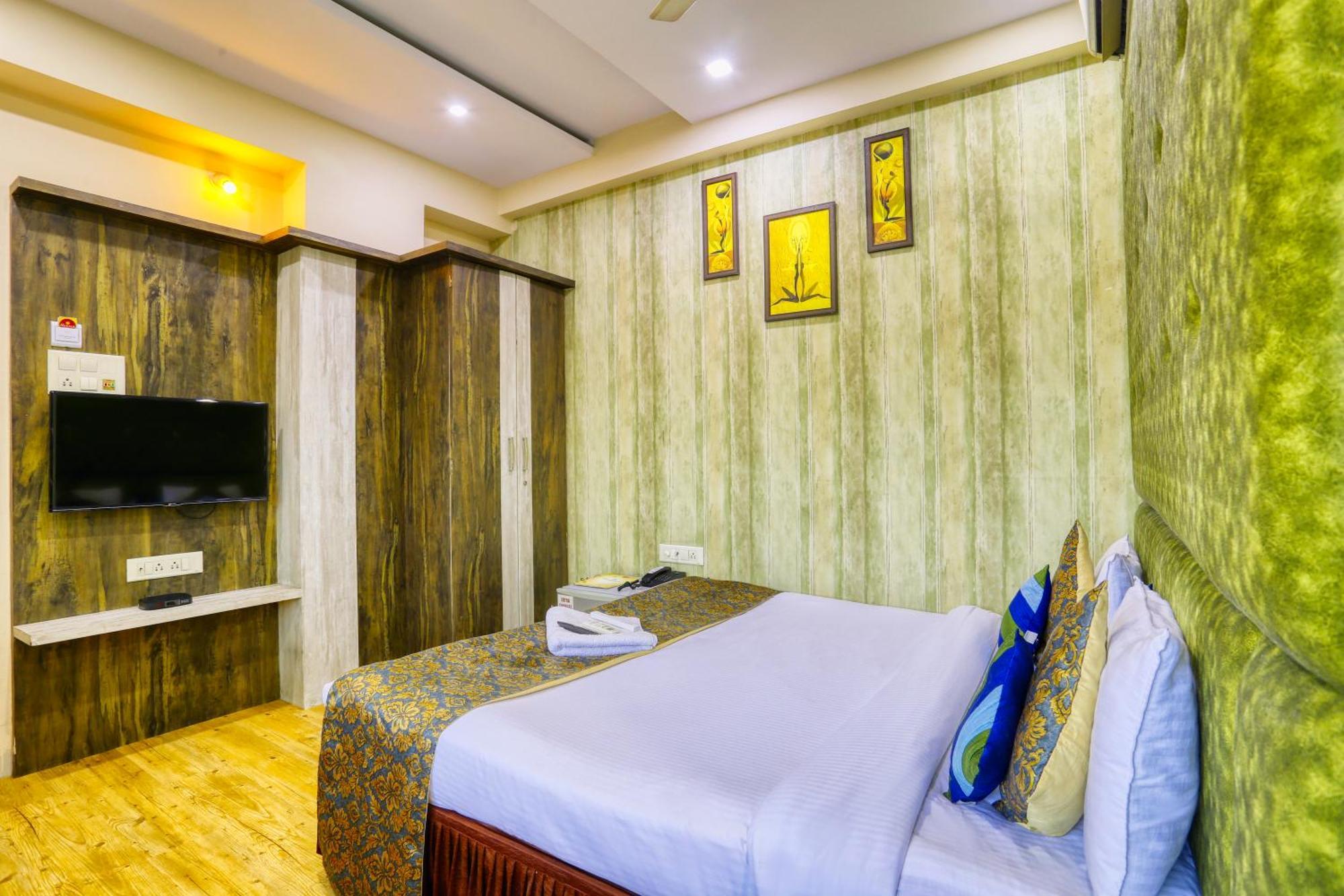 The Ashoka Hotel Indore Eksteriør bilde